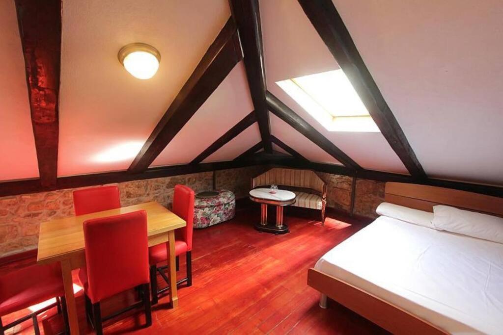 Dahlia 2 Apartman
